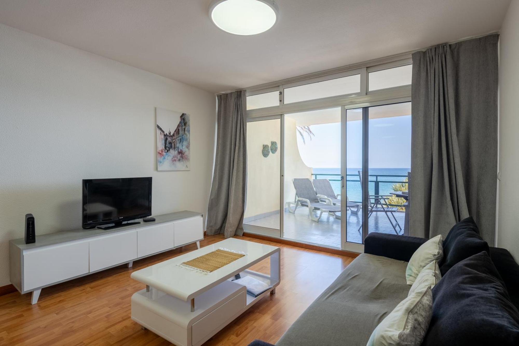Atlantic View Apartment At Formosa Beach フンシャル エクステリア 写真