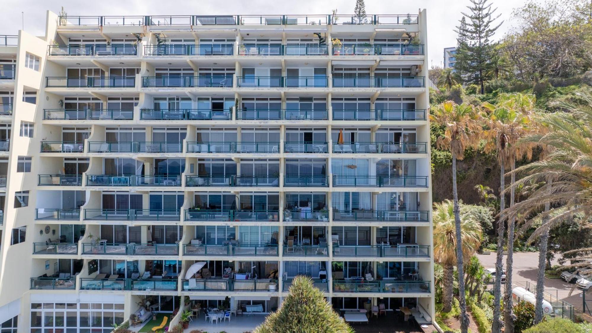 Atlantic View Apartment At Formosa Beach フンシャル エクステリア 写真